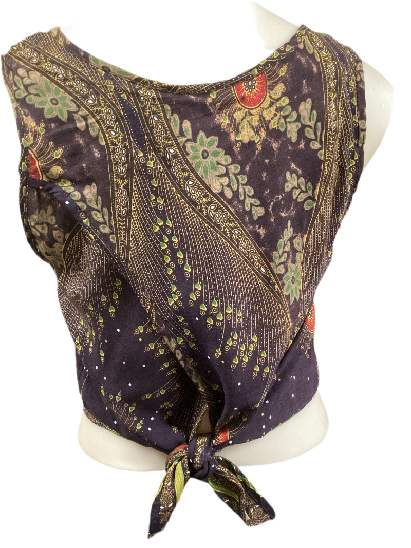 Ladies summer Rayon Top Size Medium-Hand Picked Imports