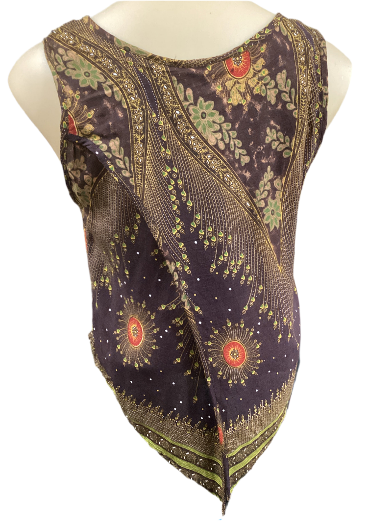 Ladies summer Rayon Top Size Medium-Hand Picked Imports