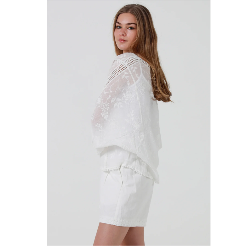 Ladies White Boho Lace Top Size 10 - 14-Hand Picked Imports