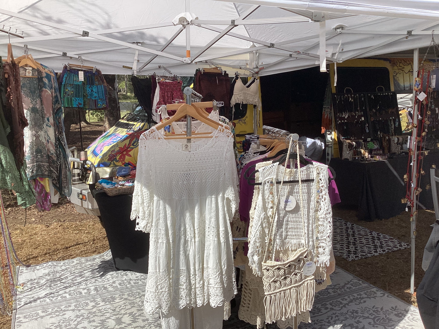 Kilcoy market-Hand Picked Imports