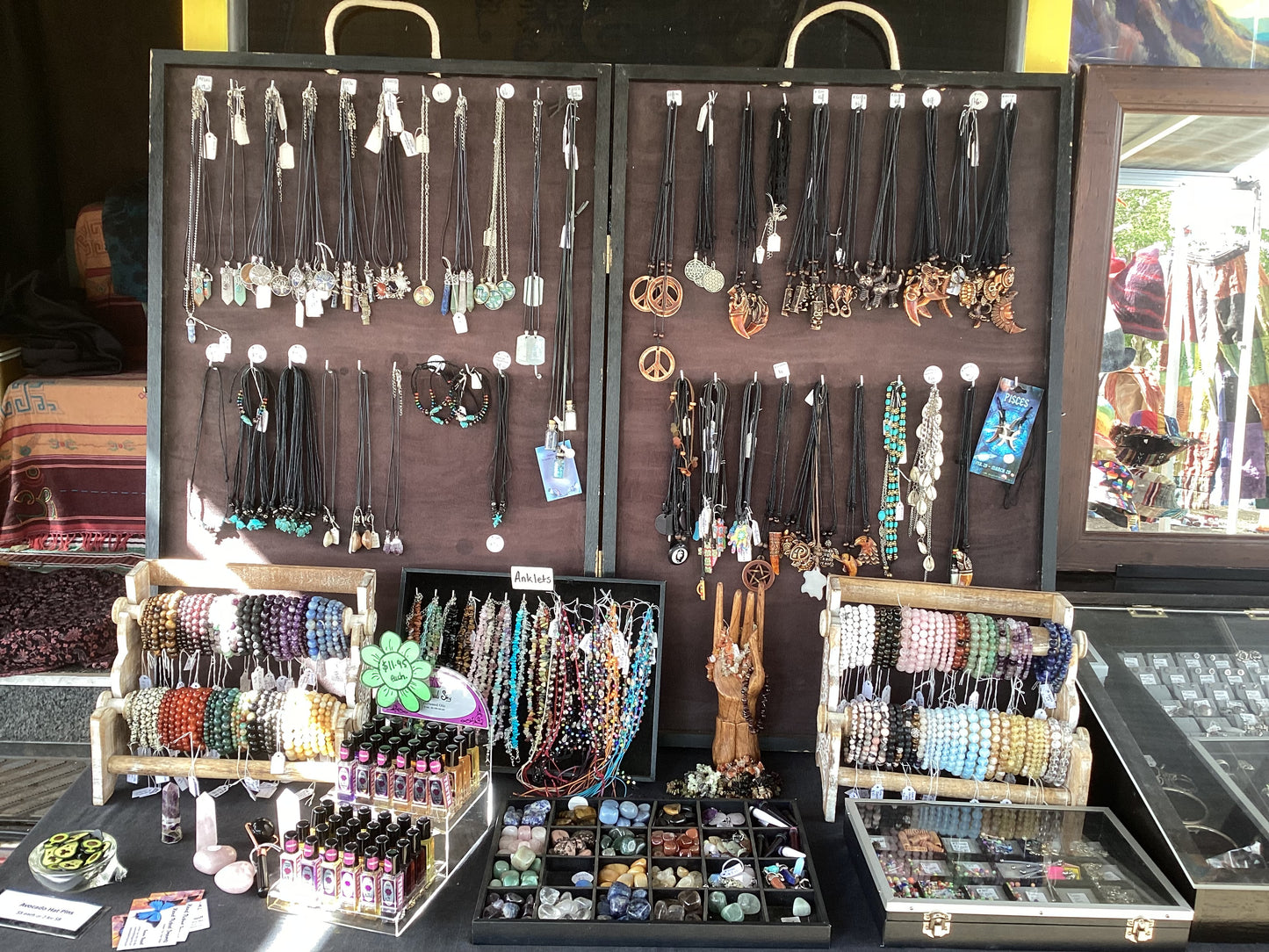 Kilcoy market-Hand Picked Imports