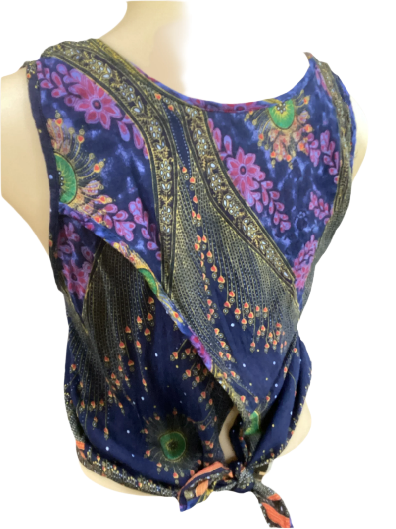 Ladies summer Rayon Top Size Medium-Hand Picked Imports