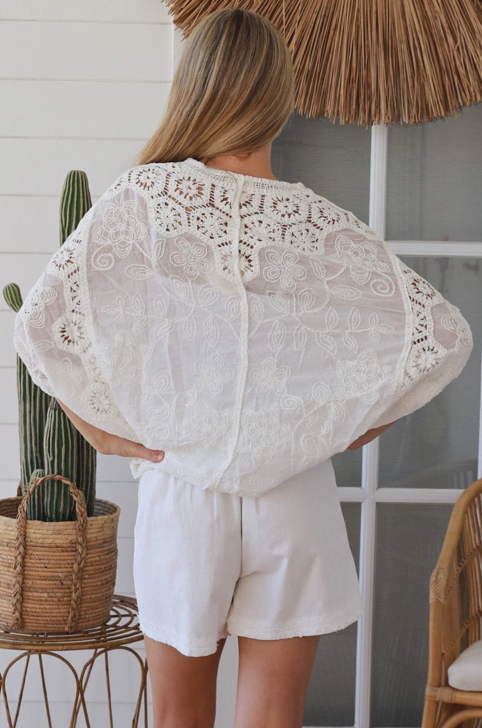 Ladies Lace Cardigans White Pink or Beige Size 10 to 14-Hand Picked Imports