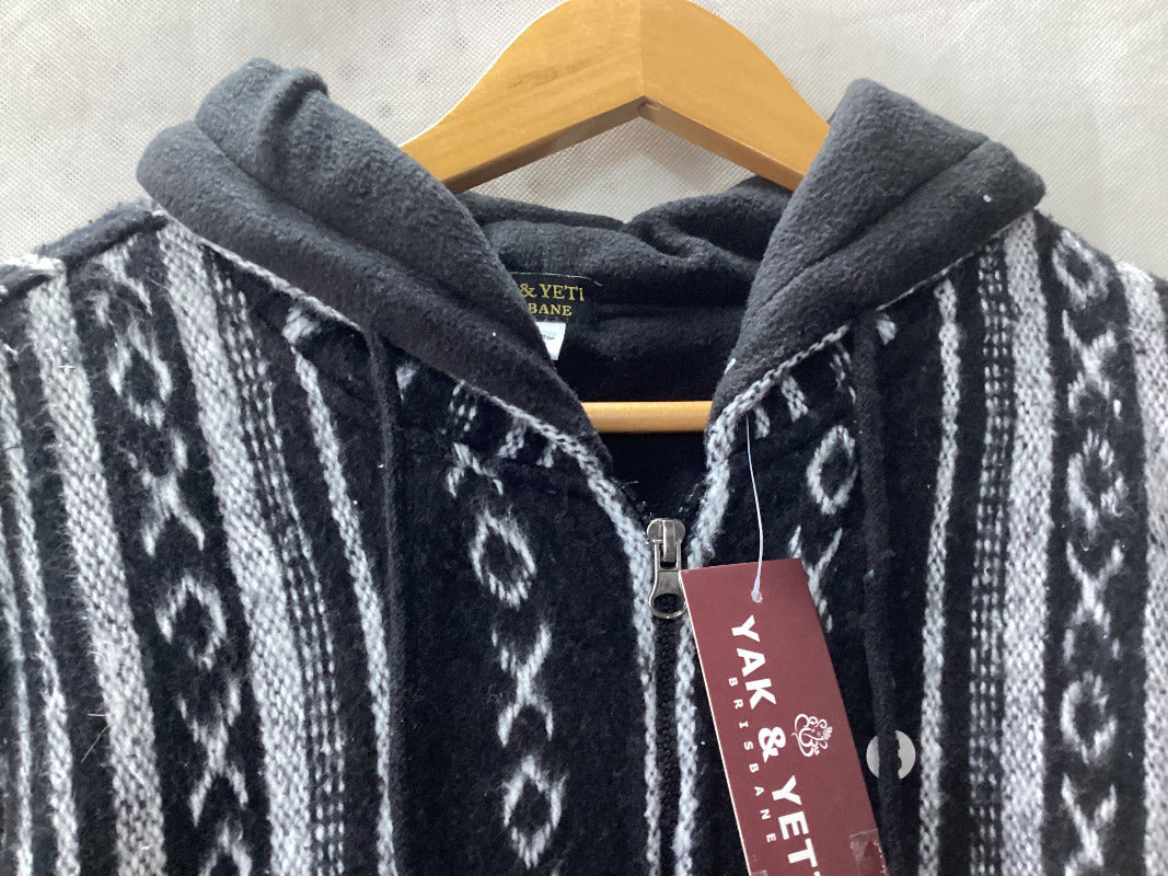 Lined Brushed Cotton Boho Winter Jacket Made in Nepal Size Medium/Large-Hand Picked Imports