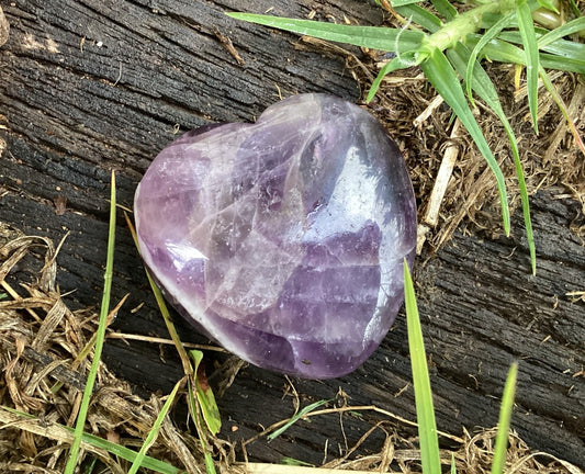 50 mm Amethyst Puffy Crystal Heart van Stock-Hand Picked Imports